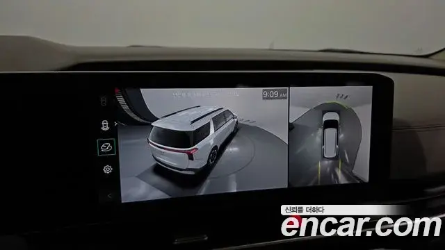 Kia Carnival 2023 — Photo 16/20