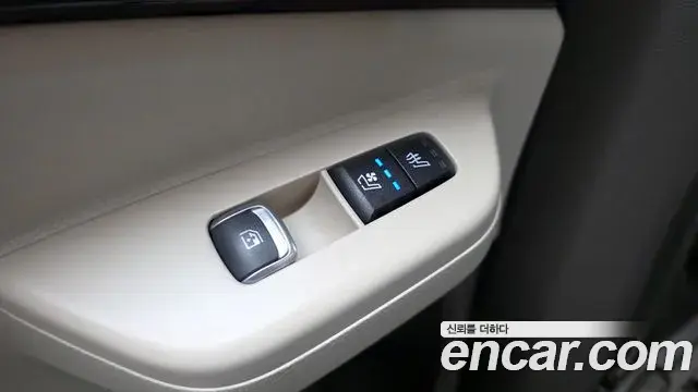 Kia Carnival 2023 — Photo 20/20