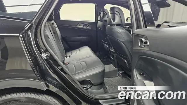 Kia Sportage 2025 — ფოტო 13/33