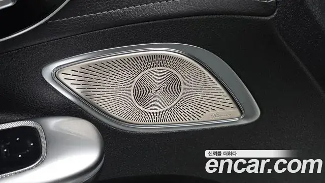 Mercedes-Benz EQE 2023 — ფოტო 38/38