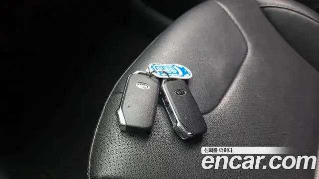 Kia Niro 2020 — Фото 20/20