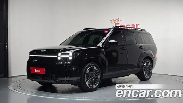 Hyundai Santa Fe 2023 — Фото 1/20