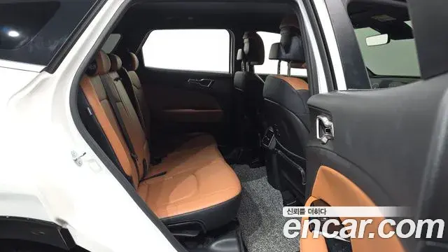 Kia Sportage 2024 — Фото 12/20