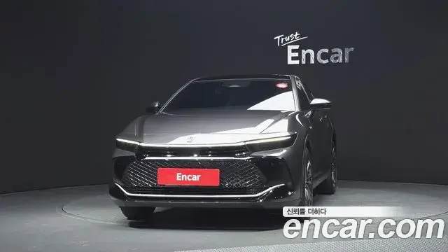 Toyota Crown Crossover 2024 — Şəkil 3/20