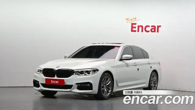 BMW 5 Series 2018 — Фото 1/20