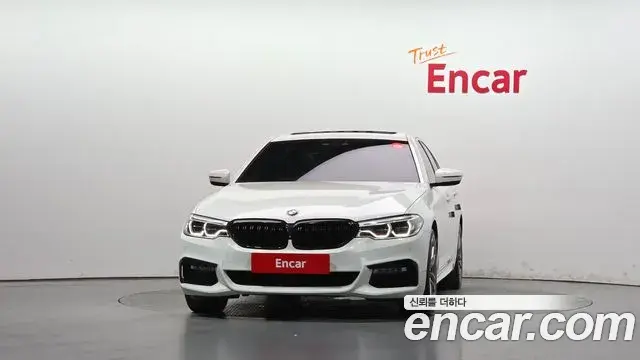 BMW 5 Series 2018 — Фото 3/20