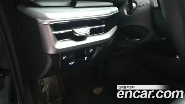 Hyundai Grandeur 2023 — Photo 13/20