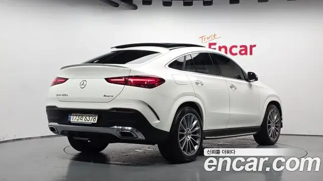 Mercedes-Benz GLE-Class 2023 — Фото 2/20