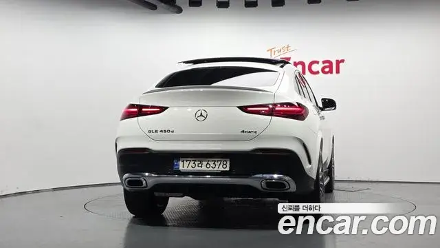 Mercedes-Benz GLE-Class 2023 — Фото 4/20
