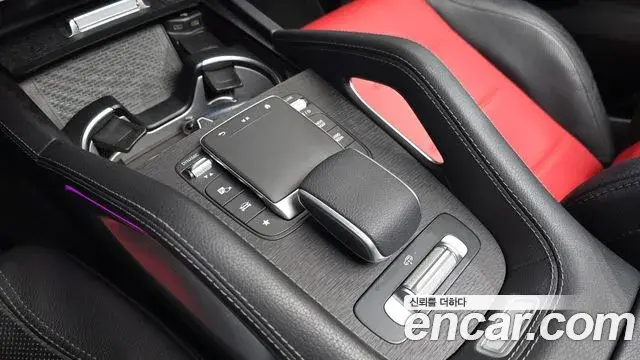 Mercedes-Benz GLE-Class 2023 — Фото 18/20