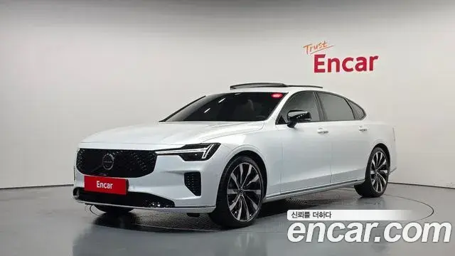 Volvo S90 2025 — Фото 1/20