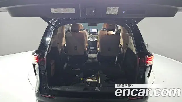 Toyota Sienna 2023 — Şəkil 4/20