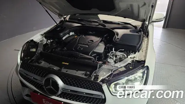 Mercedes-Benz GLC-Class 2020 — Photo 6/20