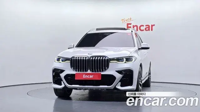 BMW X7 2021 — Фото 3/20