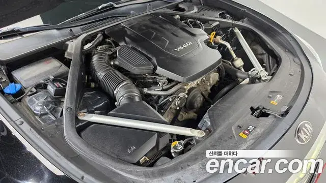 Kia The K9 2019 — Photo 27/33