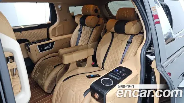 Kia Carnival 2021 — Фото 12/20