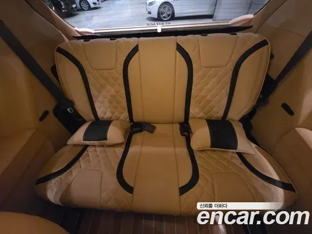 Kia Carnival 2021 — Фото 13/20