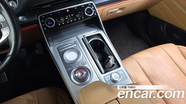 Genesis GV80 2021 — Photo 9/20