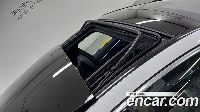 Mercedes-Benz E-Class 2025 — Фото 12/17