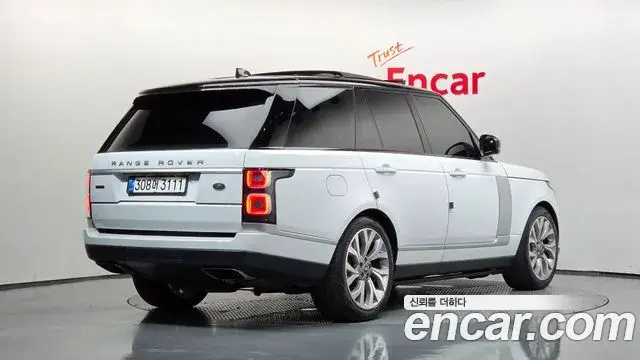 Land Rover Range Rover 2019 — Фото 2/20