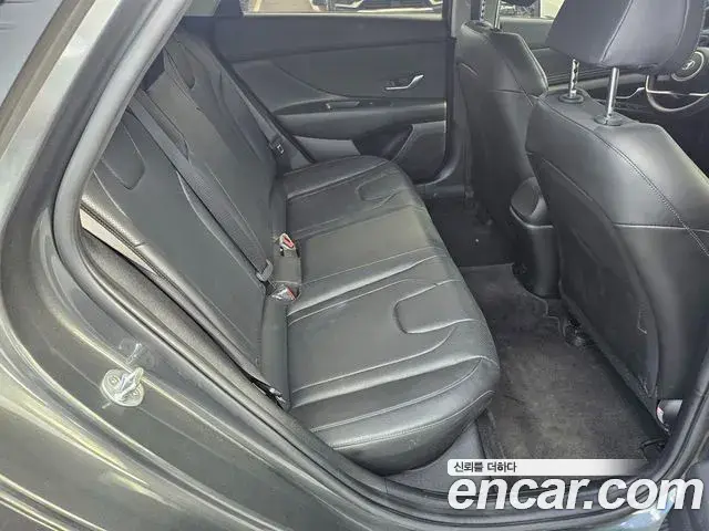 Hyundai Avante 2022 — Şəkil 12/17