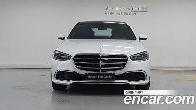 Mercedes-Benz S-Class 2025 — Фото 2/17