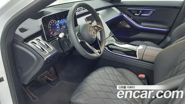 Mercedes-Benz S-Class 2025 — Фото 14/17