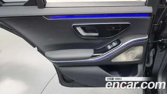 Mercedes-Benz S-Class 2021 — ფოტო 20/36