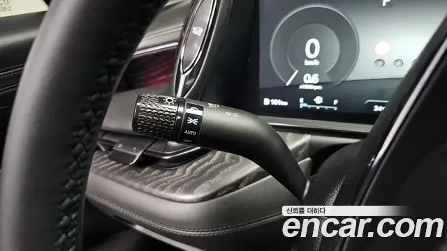 Genesis G90 2025 — Фото 16/20