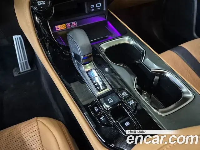 Lexus NX450h+ 2025 — Şəkil 18/20