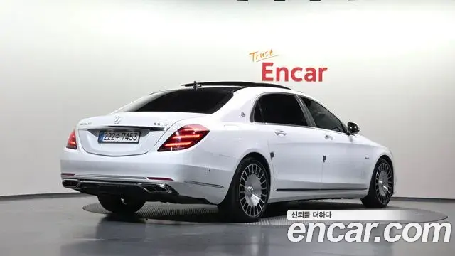 Mercedes-Benz S-Class 2018 — Фото 2/20
