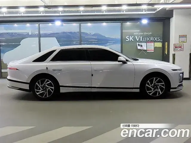 Hyundai Grandeur 2024 — Фото 2/20