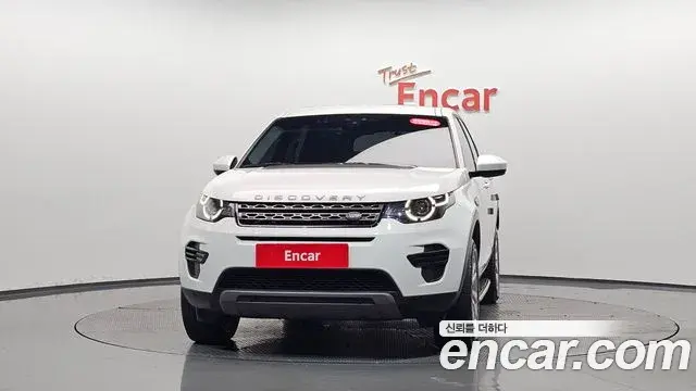 Land Rover Discovery Sport 2019 — Фото 3/20