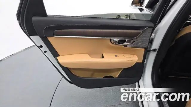 Volvo S90 2022 — ფოტო 9/32