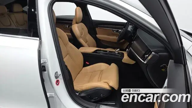 Volvo S90 2022 — ფოტო 7/32
