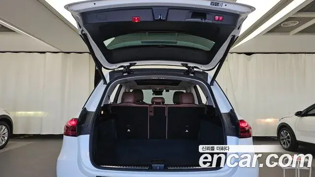 Mercedes-Benz GLE-Class 2024 — Фото 20/20