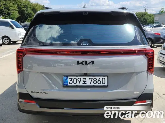 Kia Carnival 2026 — Фото 3/20