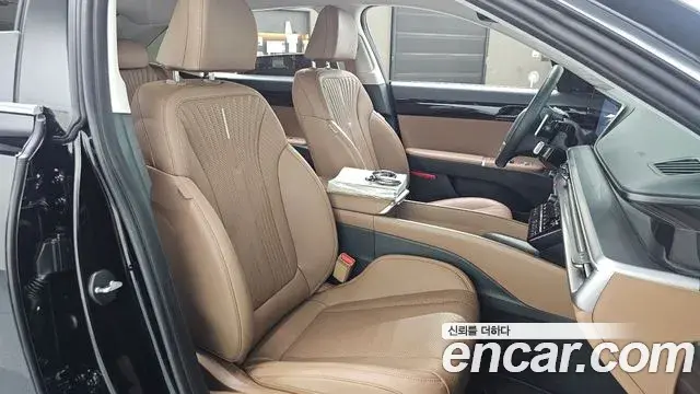 Hyundai Grandeur 2024 — Фото 18/20