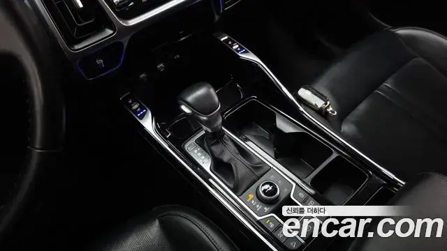 Kia Sorento 2021 — Фото 9/20