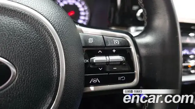 Kia Sorento 2021 — Фото 19/20