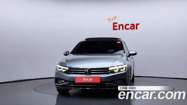 Volkswagen Passat GT 2022 — Фото 3/20