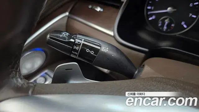 Kia The K9 2019 — Photo 25/32