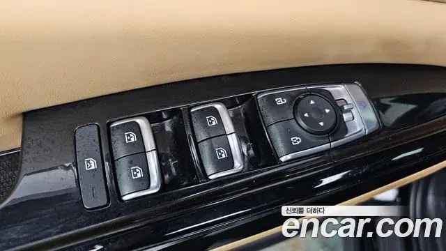 Kia Carnival 2022 — Фото 14/20
