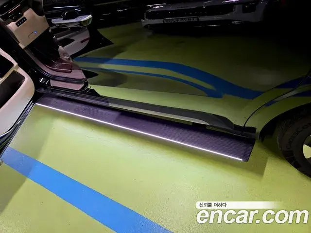 Kia Carnival 2024 — ფოტო 20/20