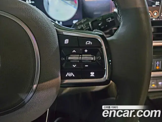 Kia Carnival 2024 — ფოტო 15/20