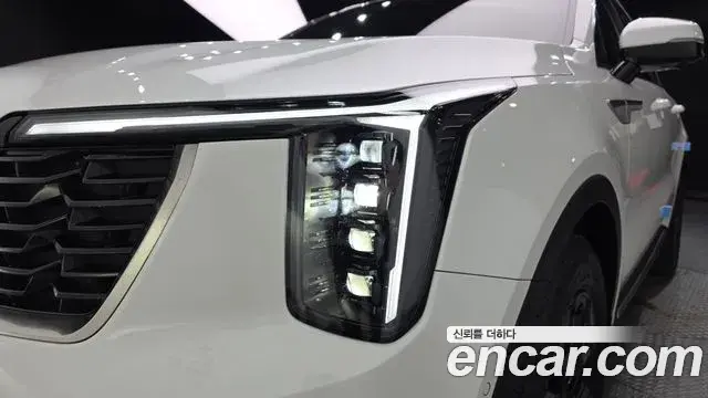 Kia Sorento 2023 — Photo 36/38