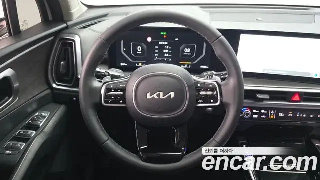 Kia Sorento 2024 — Фото 13/20