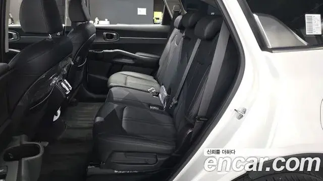Kia Sorento 2024 — Photo 33/34