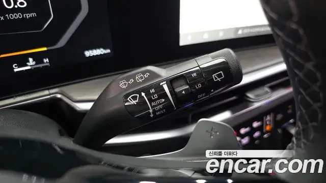 Kia Sorento 2024 — Photo 23/34