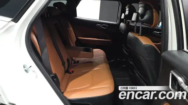 Kia Sportage 2023 — Фото 11/20